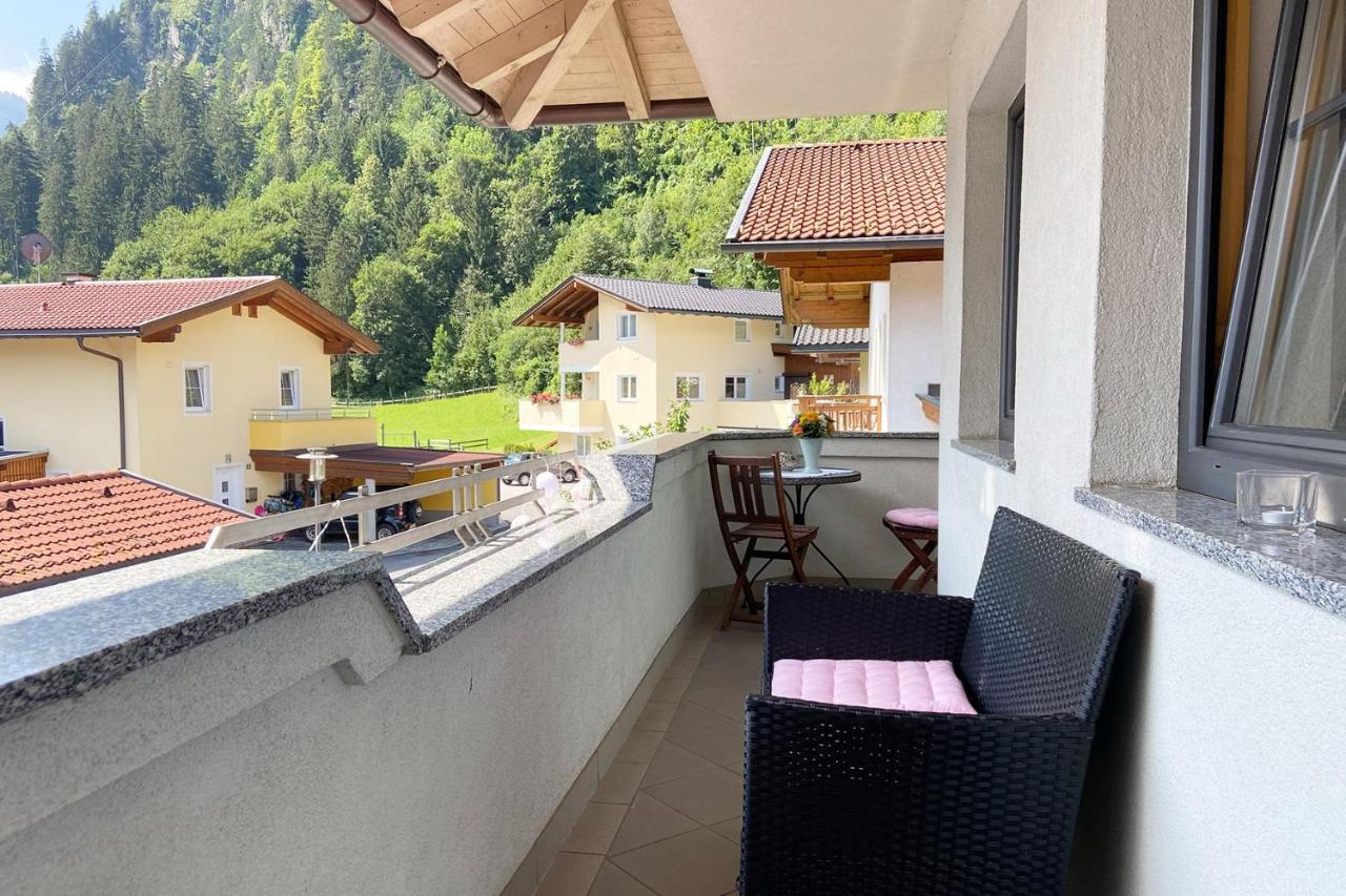 Apart Haus Bella Mayrhofen Exterior foto
